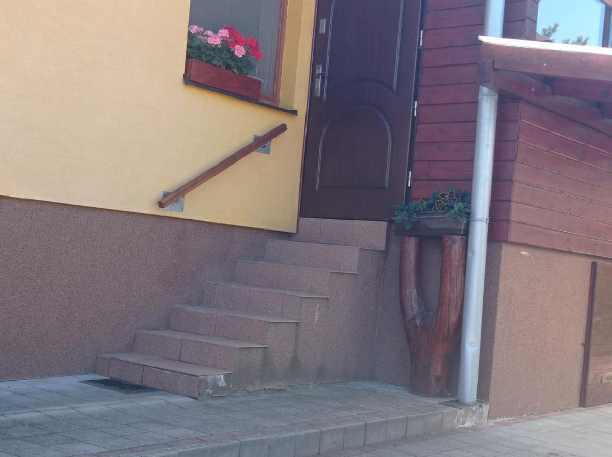 Utulny Dovolenkovy Dom Villa Liptovský Hrádok Exteriör bild